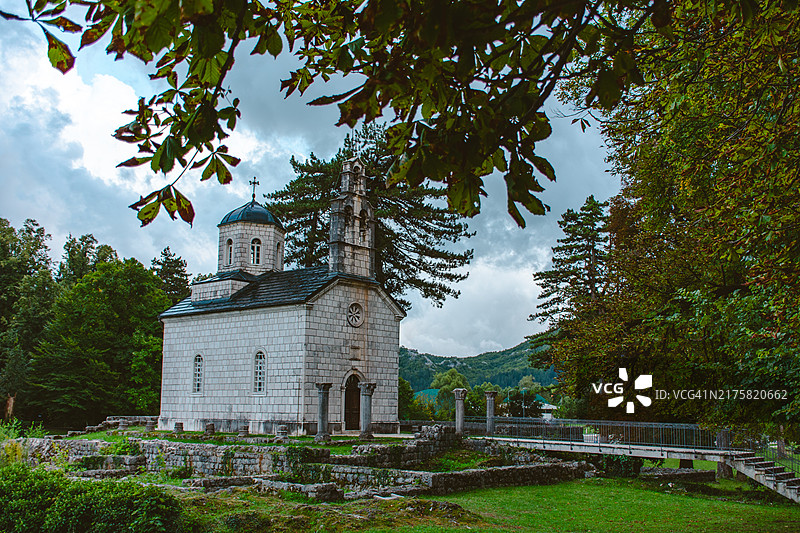 采蒂涅的法院教堂图片素材