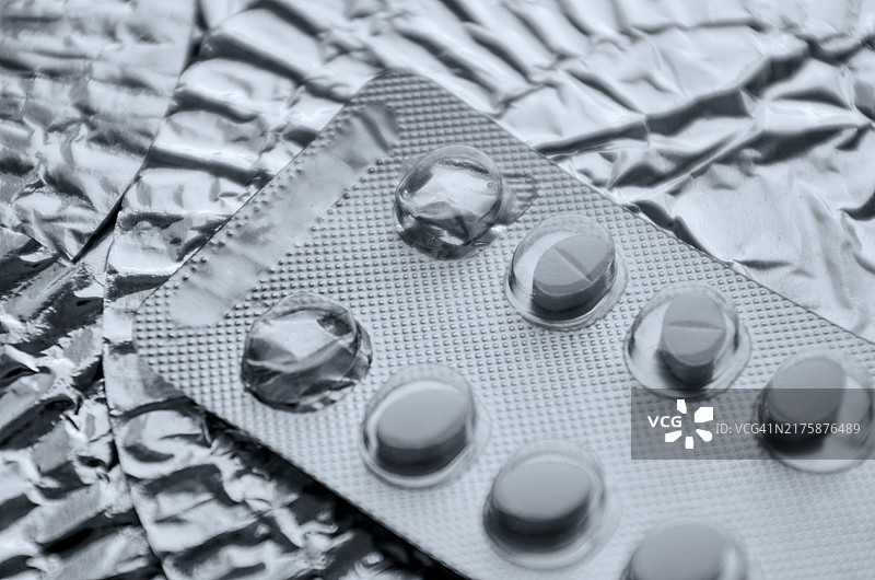 药用铝箔泡罩包装特写图片素材