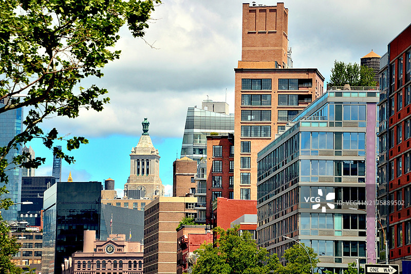 纽约曼哈顿联合爱迪生大厦与库珀联盟基金会大厦图片素材