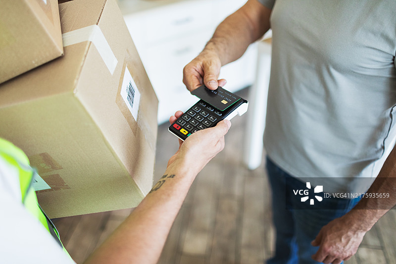 送货上门服务图片素材