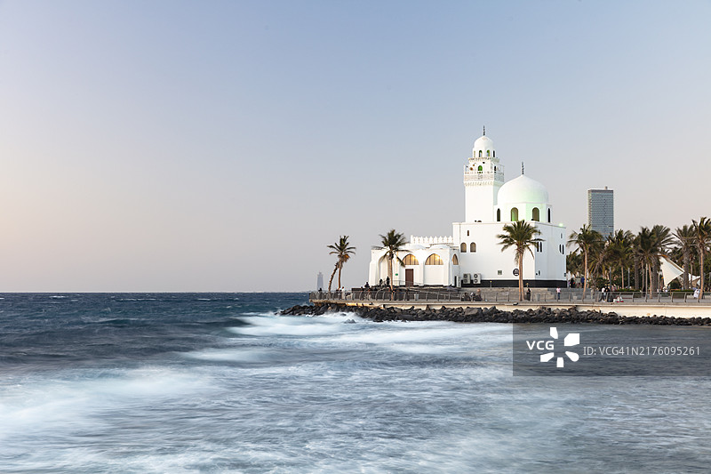 日落时分吉达的岛屿清真寺图片素材