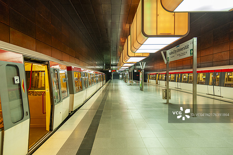 汉堡港口城市地铁站图片素材