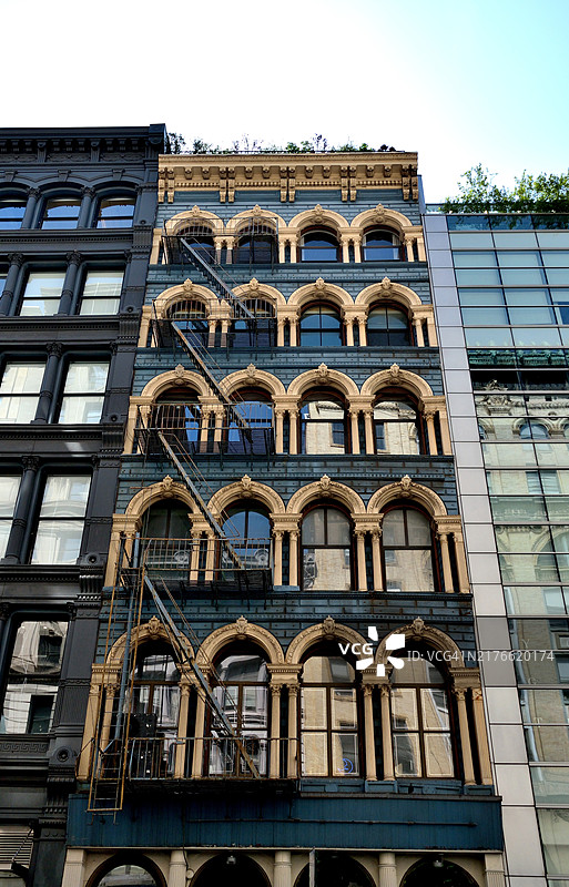 纽约曼哈顿百老汇620号，约翰·巴特勒·斯努克设计的1858年建筑图片素材