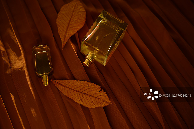 秋季香水图片素材