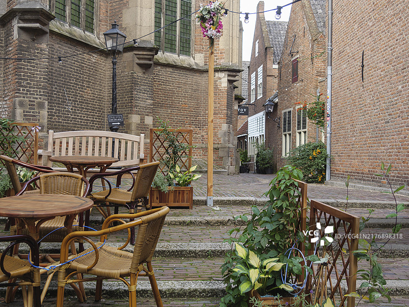 奈梅亨历史街区的舒适咖啡馆（荷兰）图片素材