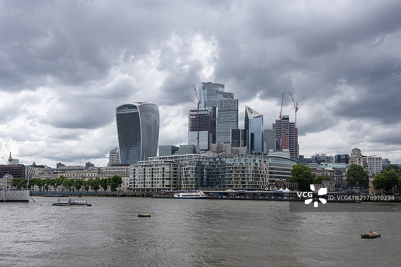 伦敦金融区摩天大楼：芬丘奇街20号图片素材