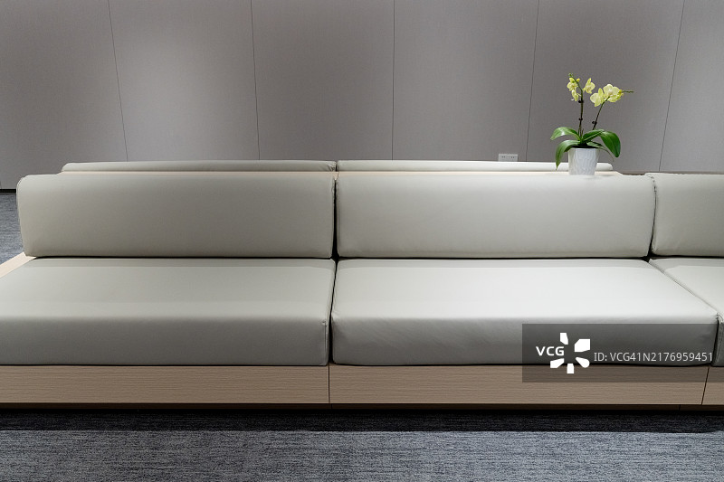 休息区中的沙发图片素材