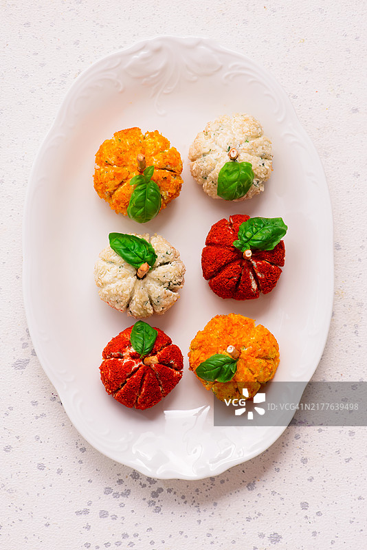 南瓜造型香料奶酪球图片素材