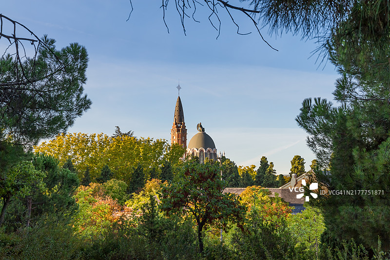 阿穆德纳圣母公墓教堂景观图片素材