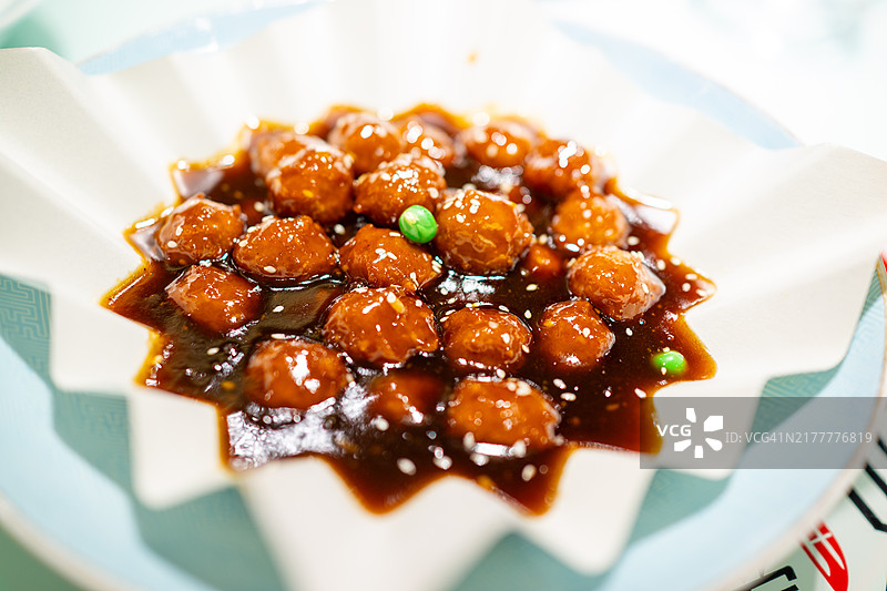 太原传统菜：糖醋丸子图片素材