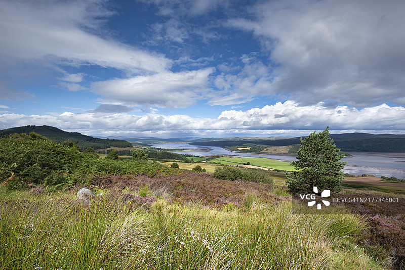从斯特鲁伊山观景点看到的多诺赫湾河口，苏格兰，英国图片素材
