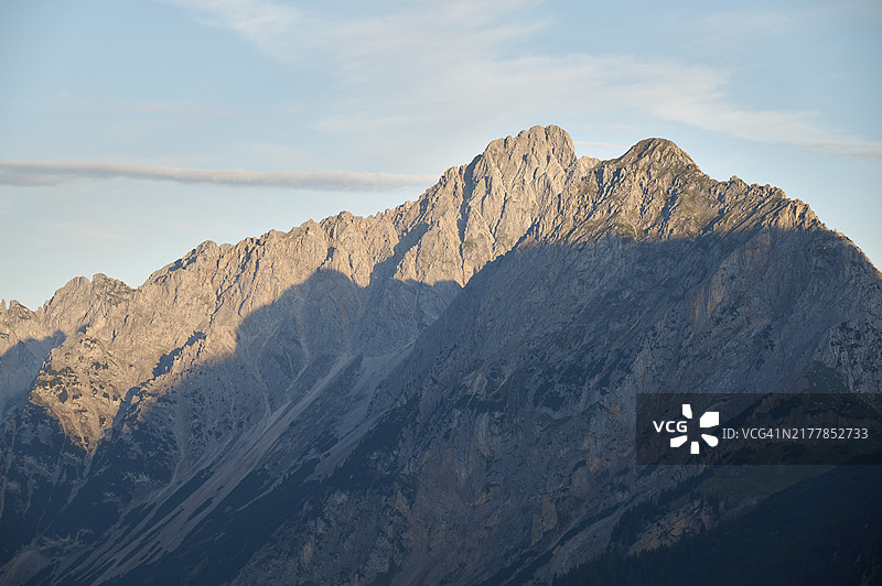 韦尔纳山：北卡文德尔山脉，位于卡文德尔小屋，阿尔卑斯卡文德尔公园，蒂罗尔州，奥地利，欧洲图片素材