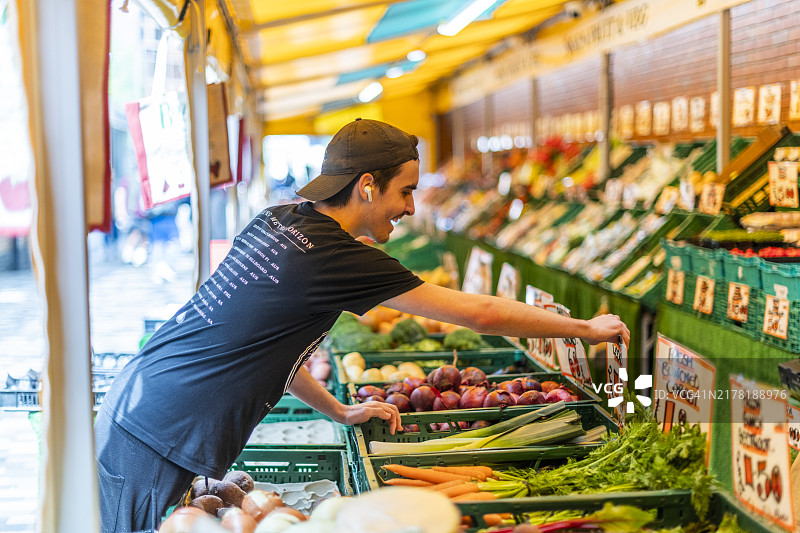 沃金镇中心图片素材
