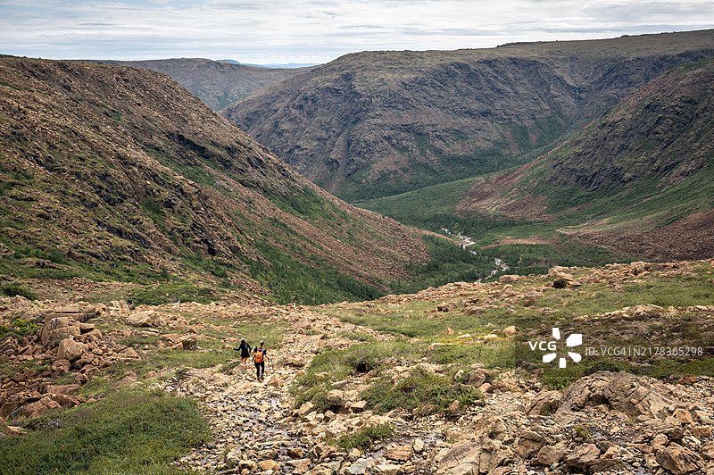 加拿大魁北克省加斯佩半岛阿尔伯特山的崎岖景观图片素材