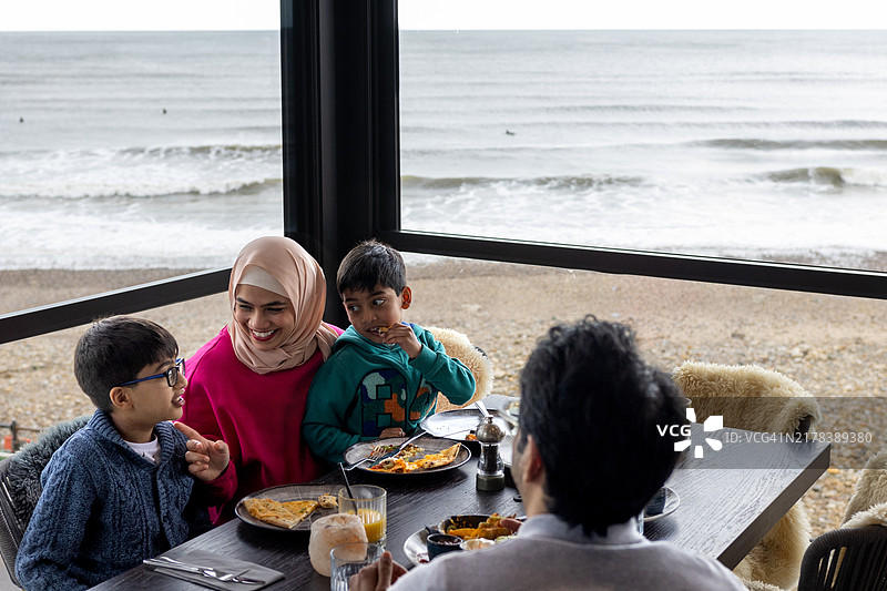 美景晚餐图片素材