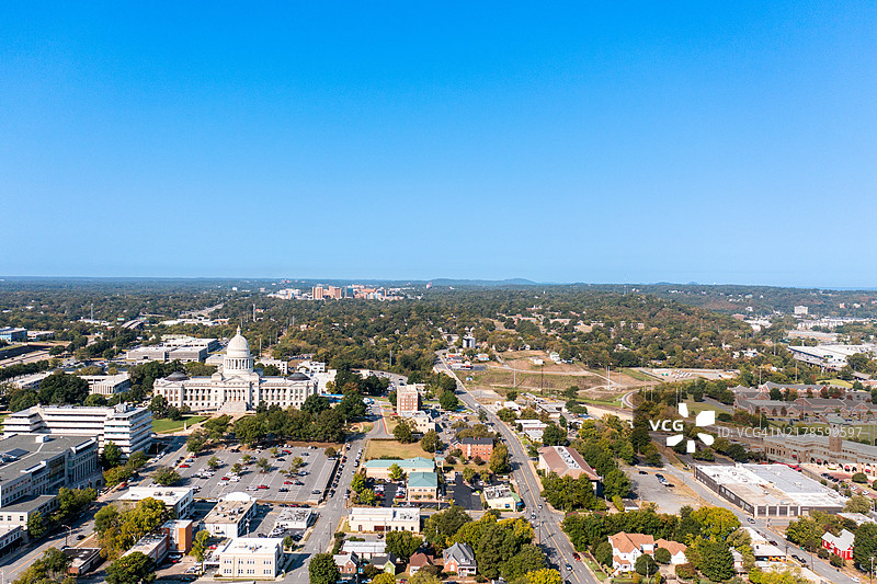 小石城阿肯色市中心航拍无人机图像图片素材