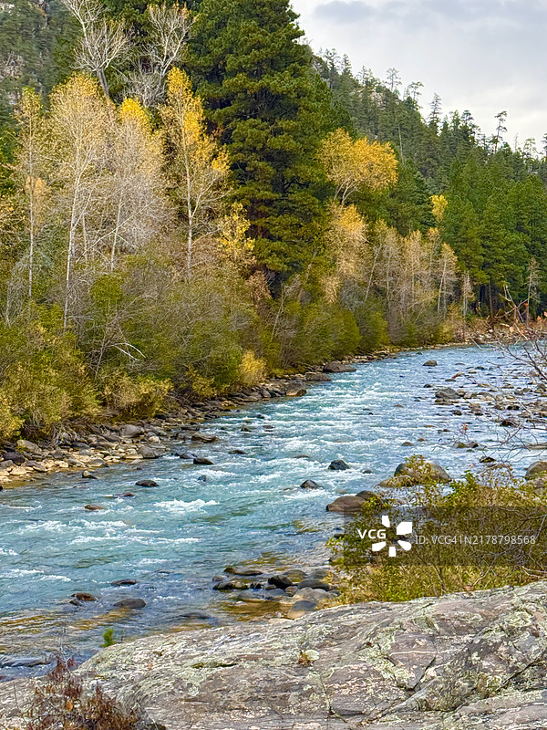 阿尼马斯河图片素材