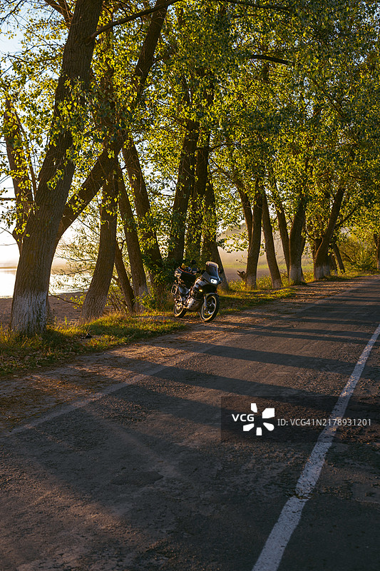 乌克兰赫梅利尼茨基本田Transalp PD06 xl600摩托车图片素材