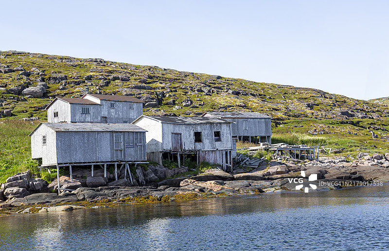 拉布拉多东海岸前渔村的旧木制建筑图片素材