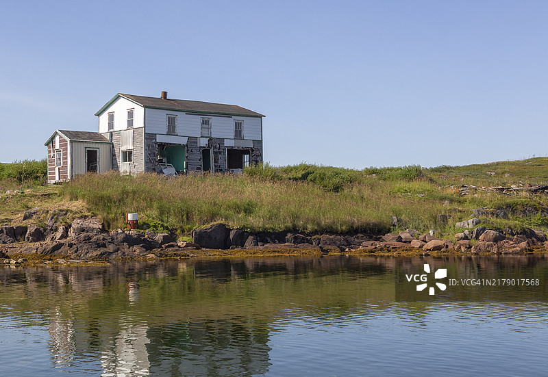 拉布拉多东部沿海一个废弃渔村的房屋图片素材