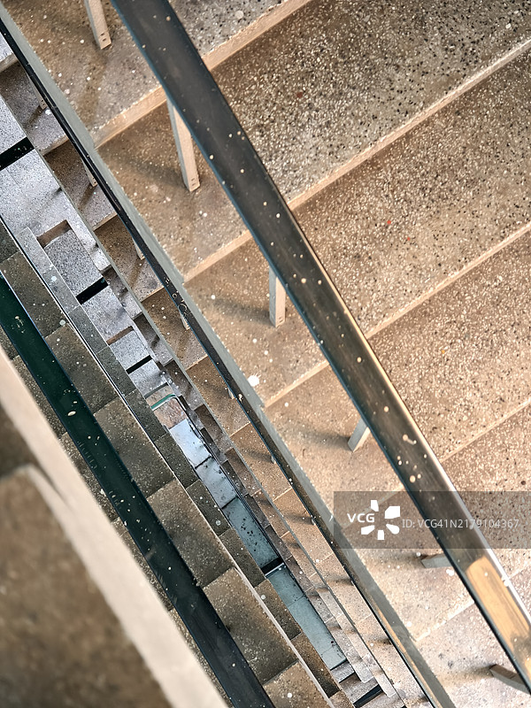 高层建筑楼梯特写图片素材