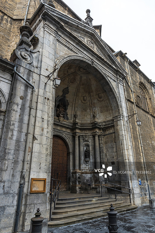 巴斯克地区阿斯科伊蒂亚的圣玛丽亚拉雷亚尔教堂图片素材