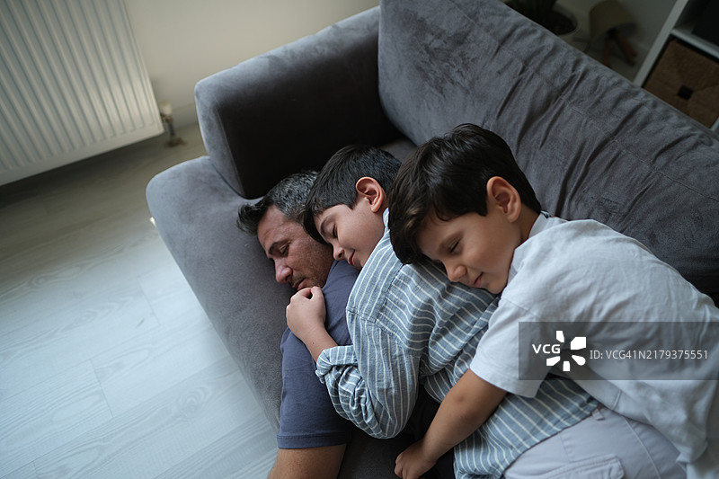 父亲与儿子的时光图片素材