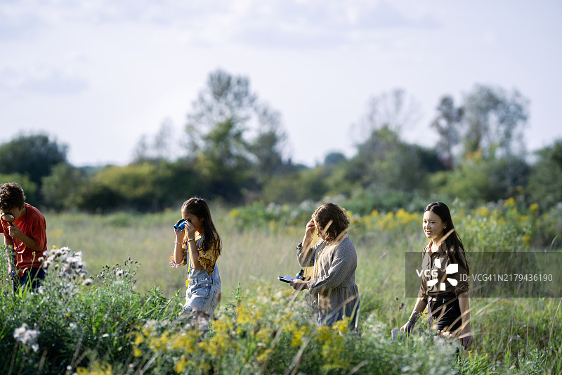 户外科学探索图片素材