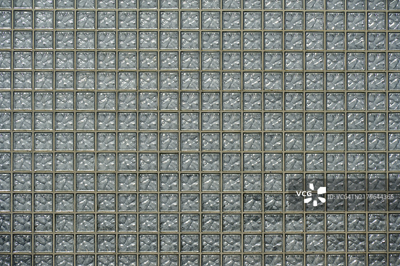 几何图案玻璃砖墙，挪威罗加兰郡桑内斯图片素材