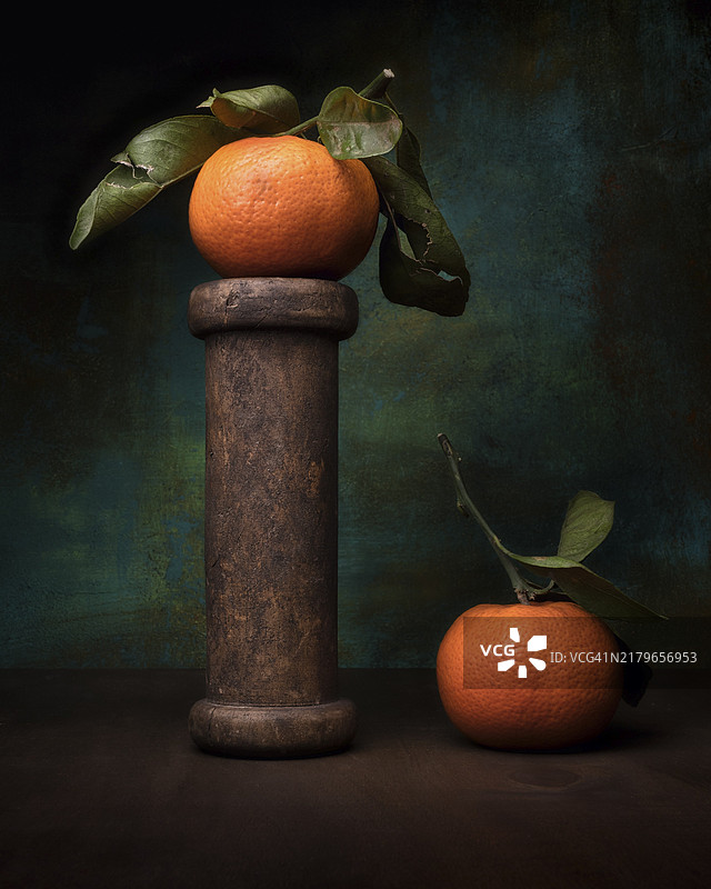 普通话静物美食摄影，旧木轴，工作室拍摄，象征照片图片素材