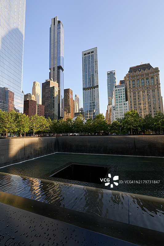 反映缺失：纽约市9/11纪念馆的沉重之美图片素材