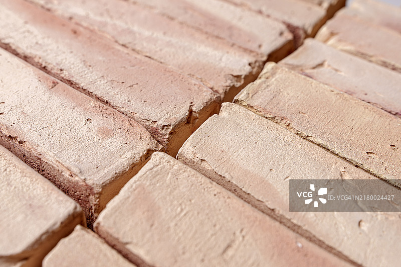 准备使用的乡村粘土砖图片素材