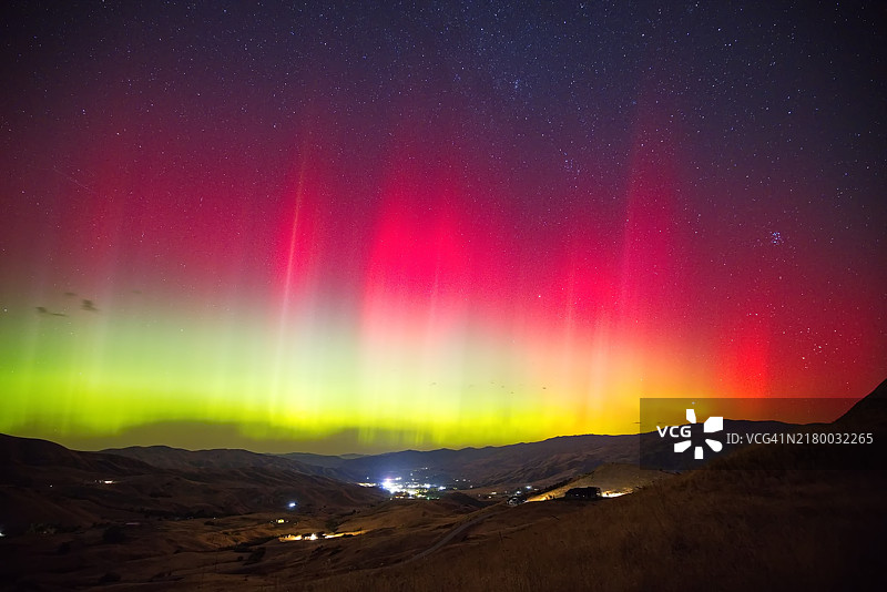 夜空下的山脉美景，马蹄湾，爱达荷州，美国图片素材