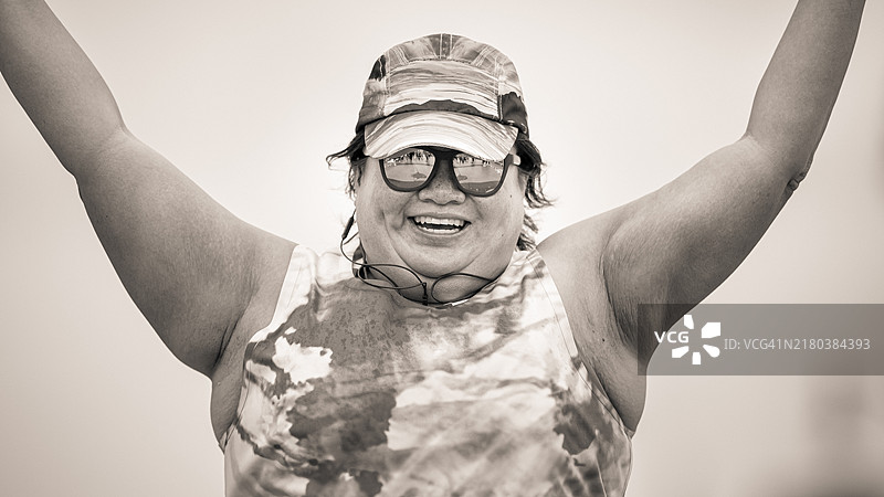 马拉松冲线庆祝时刻图片素材