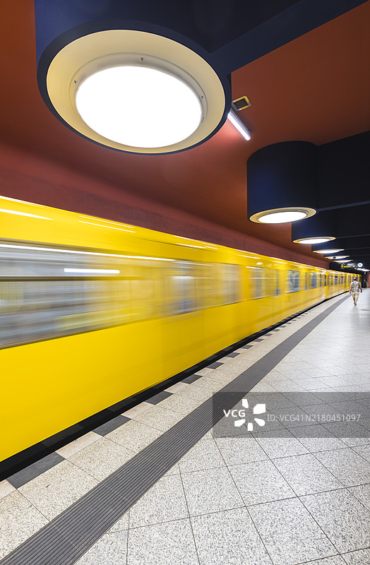 德国柏林理查德·瓦格纳广场地铁站图片素材