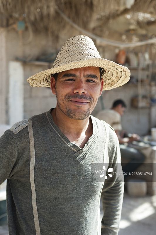 化石工作坊中的工匠图片素材