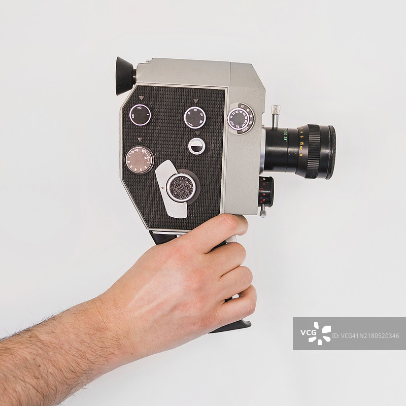 使用老式设备的摄影师（局部）图片素材