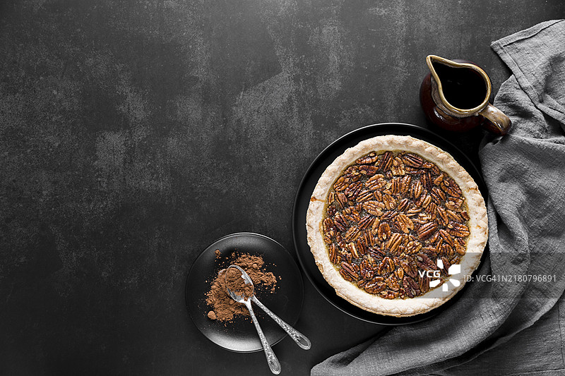 美味的手工山核桃派俯视图图片素材