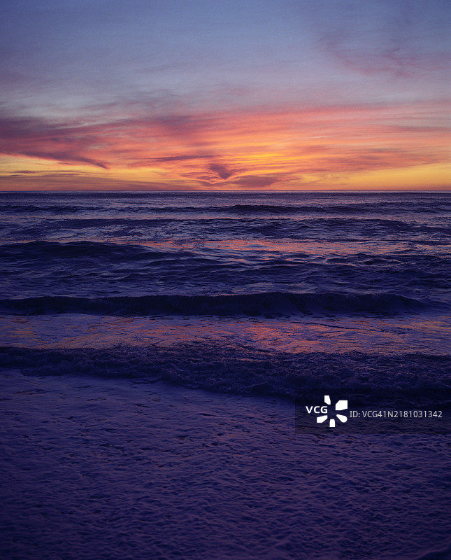 奥林匹克国家公园里亚尔托海滩的日落图片素材