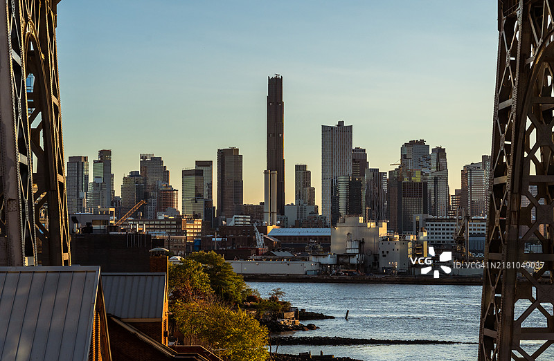 布鲁克林市区与威廉斯堡大桥图片素材