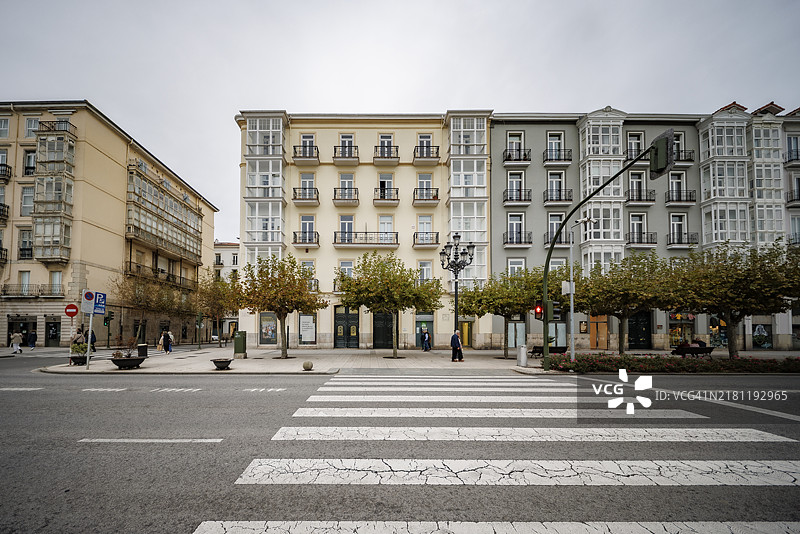 圣坦德佩雷达大道上的优雅外立面图片素材
