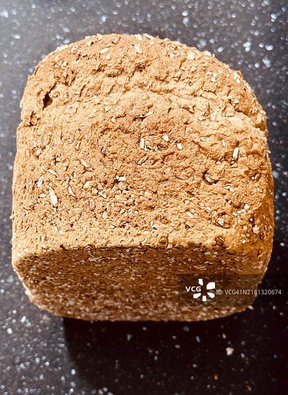 全麦和高纤维面包特写图片素材