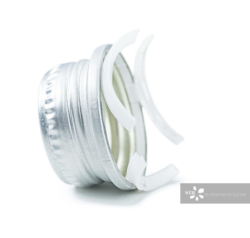 白色背景上的单只瓶子图片素材