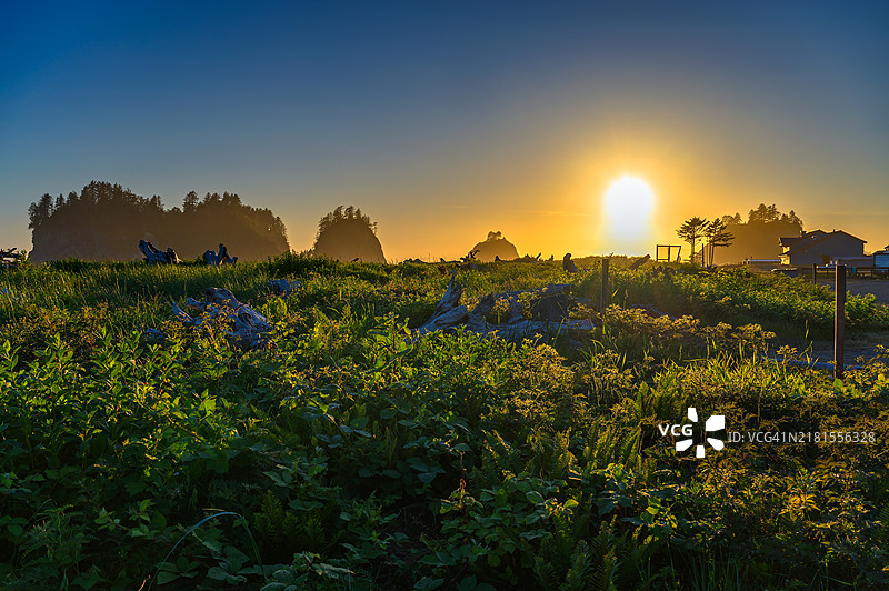 华盛顿州拉普什第一海滩的日落图片素材