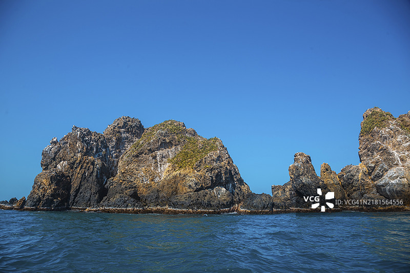 特拉加勒比海蓬塔德萨的岩石悬崖，洪都拉斯图片素材