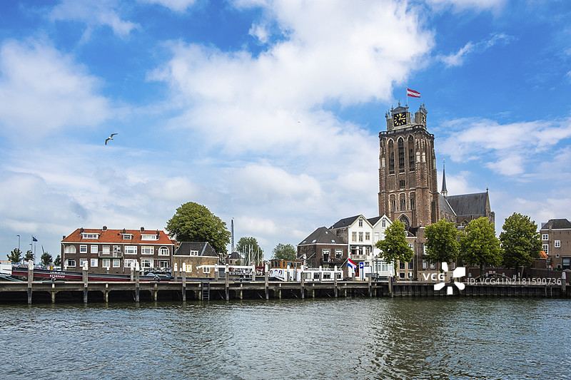 荷兰多德雷赫特大教堂与城市景观图片素材