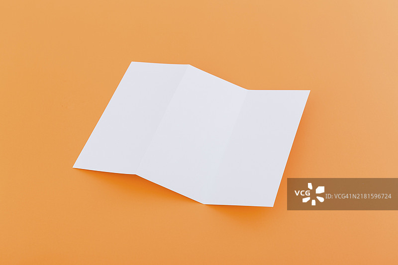 三折页宣传册桌面展示图片素材