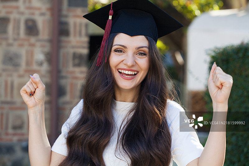 快乐的毕业生图片素材