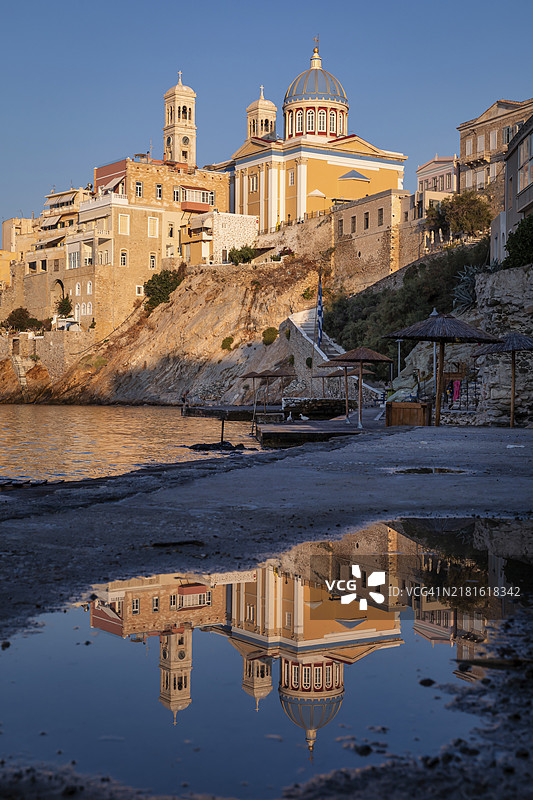 希罗斯岛阿吉奥斯尼古拉斯教堂图片素材