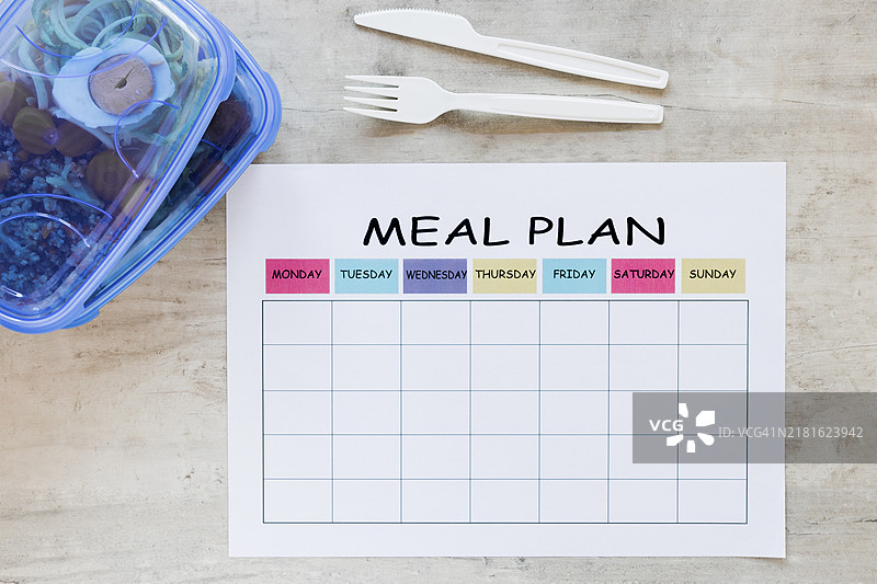 带计划表的餐盒图片素材